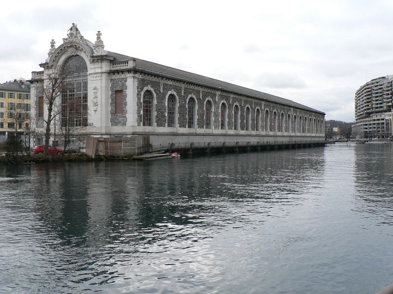 Fichier:Batiment des forces motrices -vue de l amont-.jpg