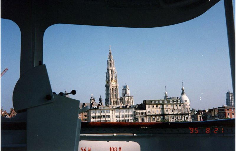 Fichier:Mermoz a anvers.jpg