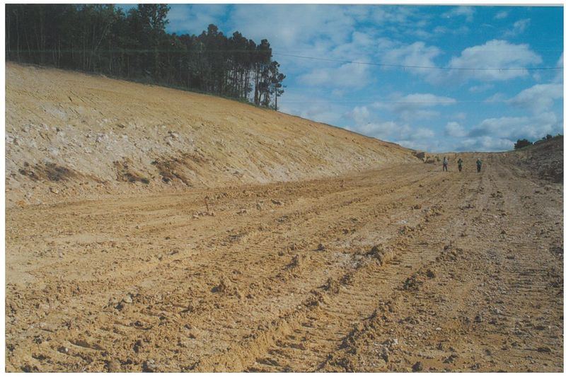 Fichier:Chantier ligueil-loches 1.jpg